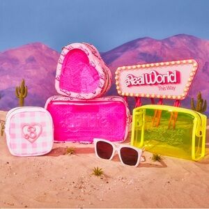 Stoney Clover lane barbie small pouch 🩷